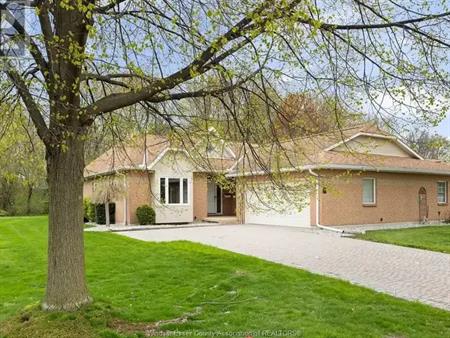 4722 EAGLE CRESCENT | 4722 EAGLE CRESCENT, Windsor