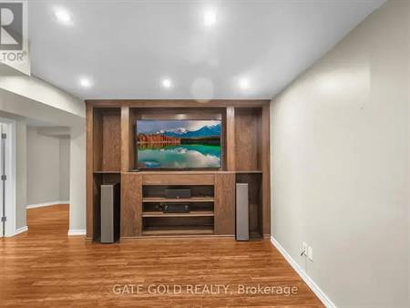 54 MARCHWOOD CRESCENT | 54 MARCHWOOD CRESCENT, Clarington