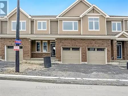 302 CANADENSIS LANE | 302 CANADENSIS LANE, Ottawa
