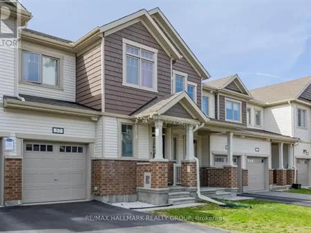 57 CASPIAN ROW | 57 CASPIAN ROW, Ottawa