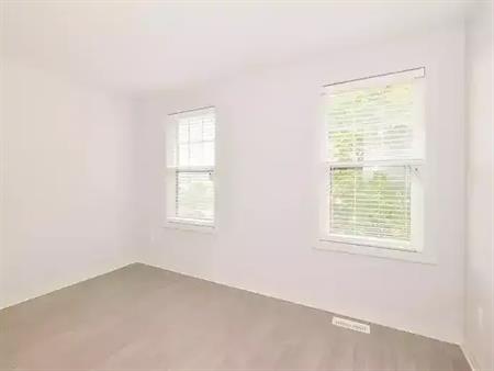 GORDON Terrace University Home! | 803 Gordon Street, Guelph