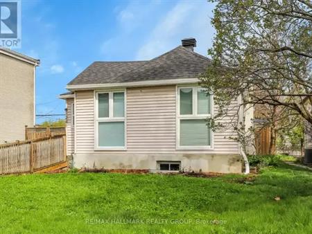 1241 EMPEROR AVENUE | 1241 EMPEROR AVENUE, Ottawa