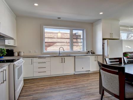 4 1/2 Au Rdc Et Au 3e étage St-Hyacinthe