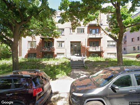 2 CH - 1 SDB - Montréal - $1,850 /mo