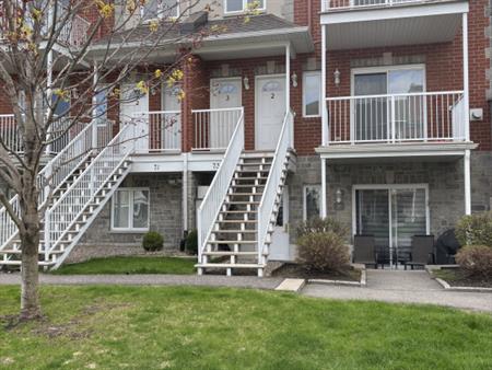 Magnifique Condo 2 Chambres / 2 Bedrooms