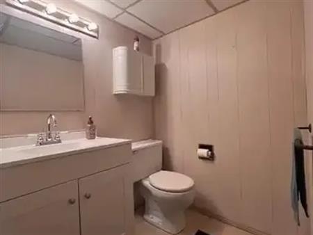 24 ELMSDALE DRIVE | 24 ELMSDALE Drive, Kitchener