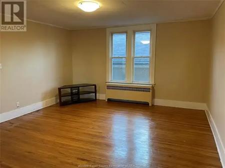 318 ELLIOTT STREET West | 318 ELLIOTT STREET West, Windsor