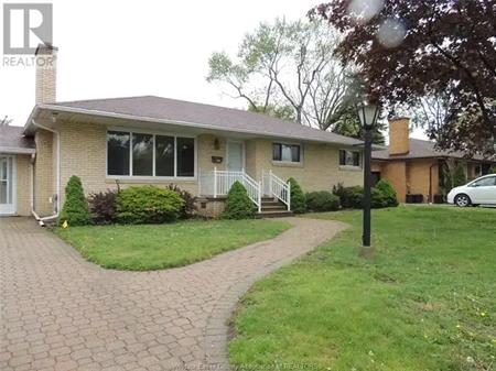 2497 DANDURAND | 2497 DANDURAND, Windsor