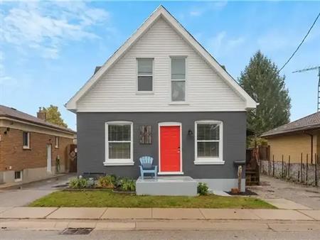11 HUFF Avenue Unit# 2 | 11 HUFF Avenue Unit# 2, Brantford