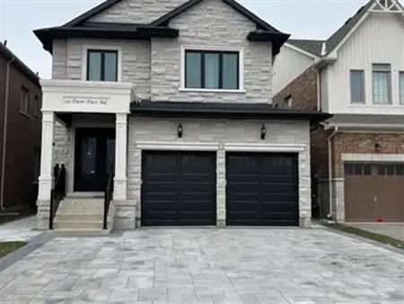22 DEER PASS ROAD N | 22 DEER PASS ROAD N, East Gwillimbury