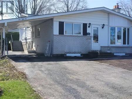 UNIT 2 (REAR) - 1056 HARKNESS AVENUE | UNIT 2 (REAR) - 1056 HARKNESS AVENUE, Ottawa