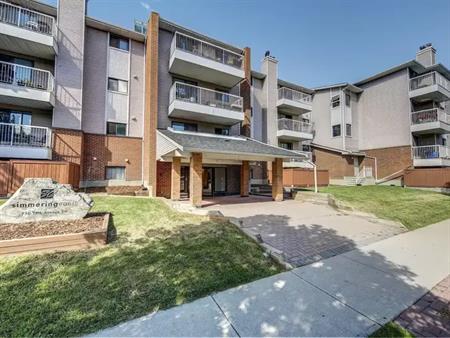 Cute Two Bedroom Furnished Condo in Lower Mount Royal! | 930 18th ave sw, Calgary