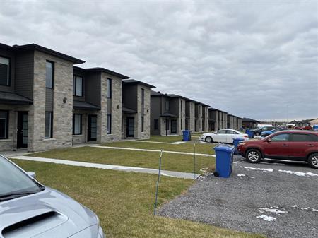 5 1/2 - 1815 P. DIZY MONTPLAISIR, Trois-Rivieres