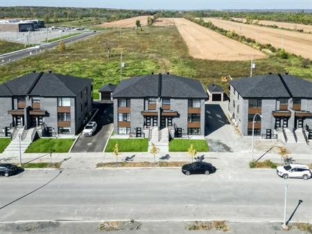 Logements Neufs (en Construction) 4 ½ à