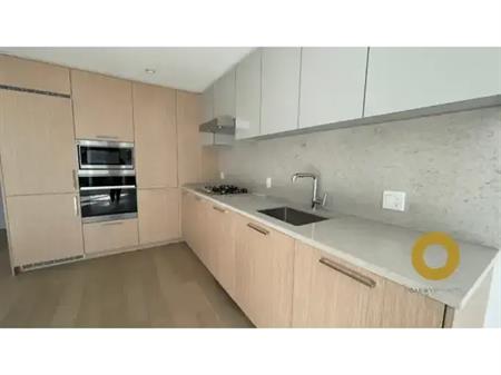 Convenient location 1 Bed 1 Bath in Richmond on No.3 Rd | 8199 Capstan Way, Richmond