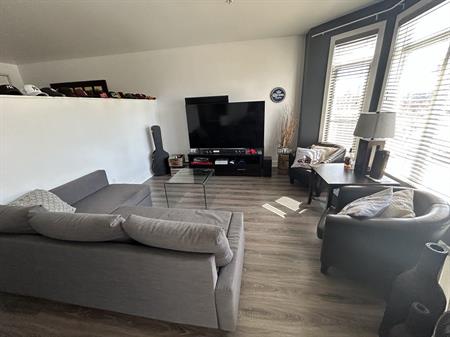 CONDO 3 1/2 A LOUER