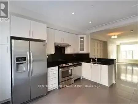 30 POWSELAND CRESCENT | 30 POWSELAND CRESCENT, Vaughan