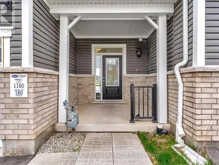 4 SAXONY STREET | 4 SAXONY STREET, Kitchener