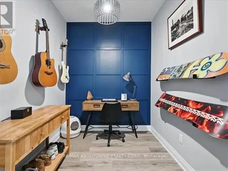 135 - 16 CONCORD PLACE | 135 - 16 CONCORD PLACE, Grimsby