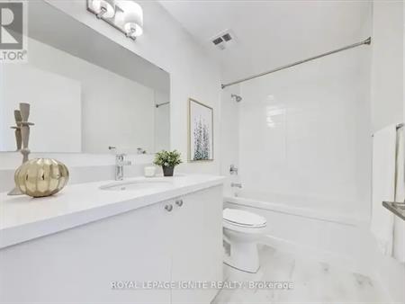 410 - 55 CLARINGTON BOULEVARD | 410 - 55 CLARINGTON BOULEVARD, Clarington