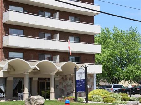 Confederation Square 2 Apartments | 1205 Fennell Avenue E., Hamilton