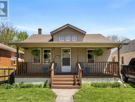 1768 St Luke | 1768 St Luke, Windsor