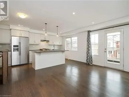 1656 CLITHEROW Street | 1656 CLITHEROW STREET, Milton
