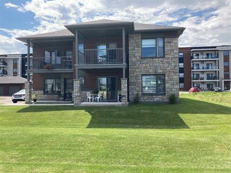 Joliette (St-Charles-Borromée) – Appartement/Logement 4 ½ à louer (avec garage)