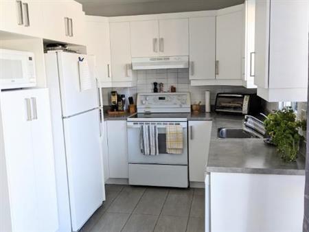 5½ à louer, Sainte-Rose, Laval