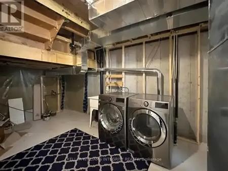 558 CLEMENCY CRESCENT | 558 CLEMENCY CRESCENT, Ottawa