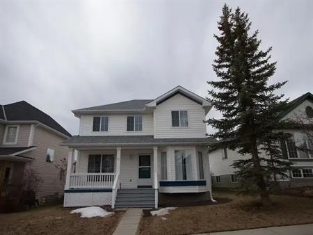 Beautiful 3-bedroom house in Tuscany | 25 Tuscany Valley Road Northwest, Calgary