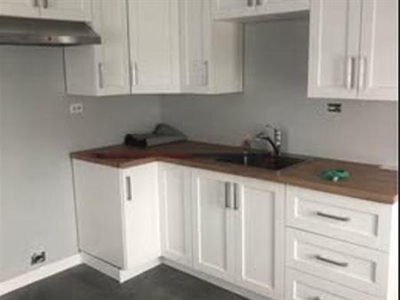 St-Joseph logement 4 1/2 refait a neuf