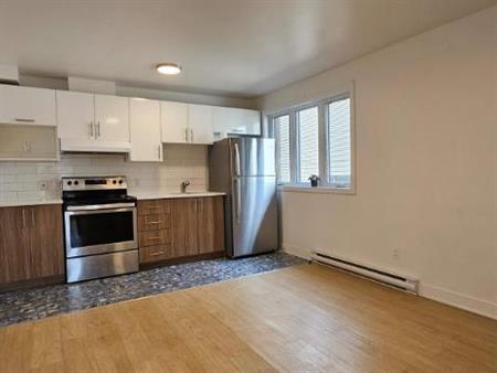 Studio - Montréal - $1,260 /mo