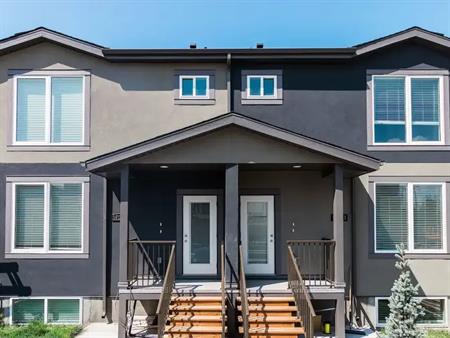 Town House for Rent | 1 & 2 - 1703 37 St SE, Calgary