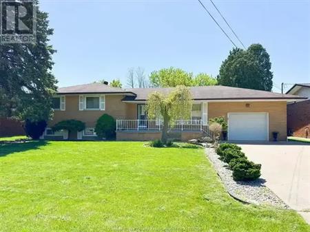 1867 KENT STREET | 1867 KENT STREET, Windsor