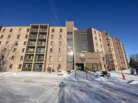 17 Eldon Hall Place - Unit 507 | 17 Eldon Hall, Kingston