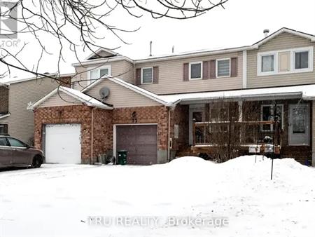 35 HELMSDALE DRIVE | 35 HELMSDALE DRIVE, Ottawa