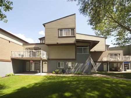 Hillcrest | 107 Hillcrest Pl, Edmonton