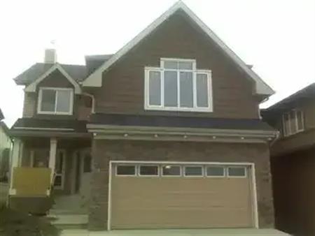 3 Bedroom House in Panorama Hills Estates Area | 143 Panatella Manor, Calgary