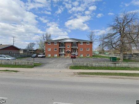 Sixth Street Apartments