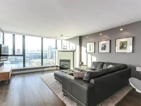 Water Views! VICEROY RARE GEM! | 1088 Quebec Street, Vancouver