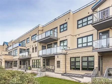 Spacious Modern River Valley Condo For Rent in Cloverdale! | 9603 98 Ave NW, Edmonton
