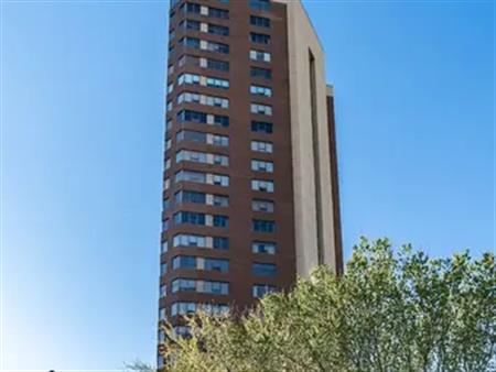 Luxury living on the 23rd floor in the Beltline! | 720 13 Avenue Southwest, Calgary