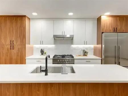 Suite 114 is a well appointed 3 Story 3 bed 2.5 bath Executive townhouse. | 1702 17 Avenue Southwest, Calgary
