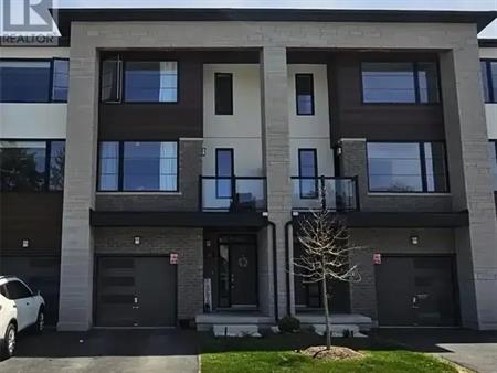 350 RIVER Road Unit# 43 | 350 RIVER Road Unit# 43, Cambridge