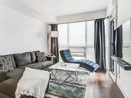 Move-In Ready Condo with Lake Ontario Views | 2212 Lake Shore Boulevard West, Toronto