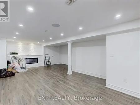 BASEMENT - 106 ROYVIEW CRESCENT | BASEMENT - 106 ROYVIEW CRESCENT, Vaughan