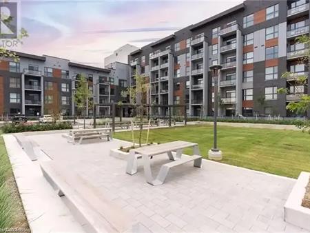 95 DUNDAS Street W Unit# 324 | 95 DUNDAS Street W Unit# 324, Oakville