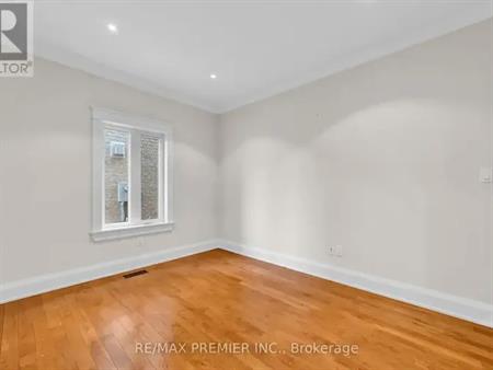 141 REGATTA AVENUE | 141 REGATTA AVENUE, Richmond Hill
