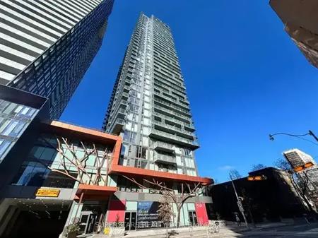 50 wellesley st E 1 bed $2100 | 50 Wellesley Street East, Toronto